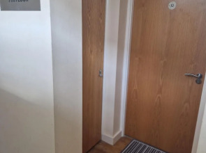 Remarkable 2-bed Apartment in Central Liverpool