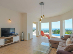 Belvilla by OYO Casa Chloe