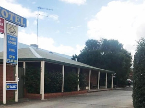 Yambil Inn Motel