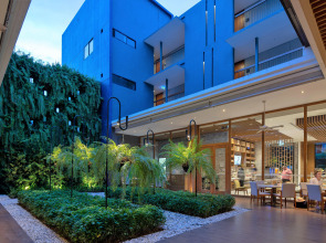 Holiday Inn Express Phuket Patong Beach Central by IHG