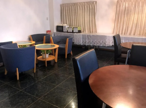 E Hotel WARABI