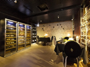 Signature Boutique Hotel