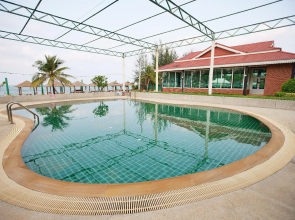 Metro Sand and Sea Resort. (SHA Extra Plus)