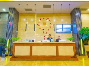 Golden Hotel