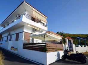 Koukounari Rooms Agistri