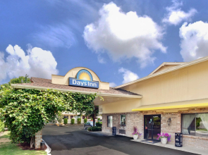 Days Inn by Wyndham Seattle South Tukwila