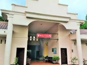 Grand Aloha Hotel Lumajang