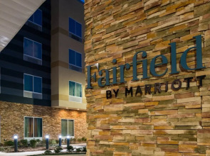 Fairfield Inn & Suites by Marriott Fort Worth Southwest at Cityview