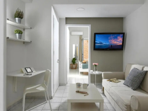 Stylish Apartment by City Center B