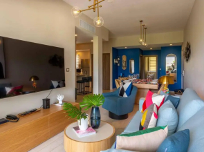 Luxury 2BR Pool & Golf View at Cana Pearl