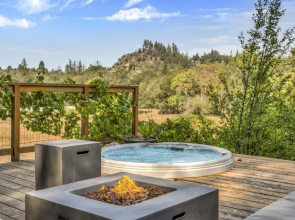 The Calistoga Cottage
