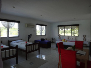 Lusia's Lagoon Chalets