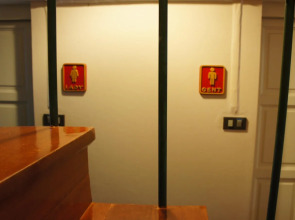 Ratchadamnoen Residence