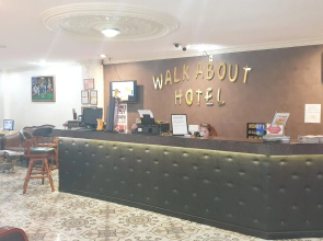 Walk About Hotel