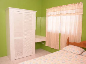 Hillview Apartments and Vehicle Rental