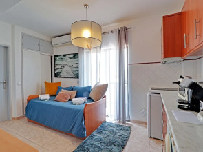 Faro Airport Flat 2 by Homing