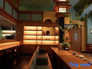 Yuezhi Yunshen Resort Hotel