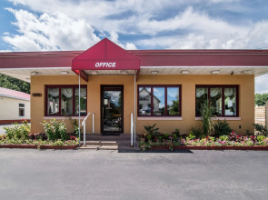 Econo Lodge Brattleboro South