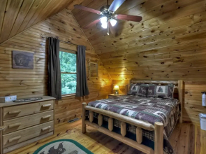 Snuggle Inn