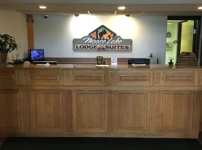 Moose Lake Lodge