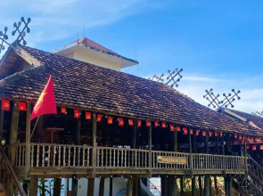 Mini Dien Bien Riverside Hotel - Lang Thai