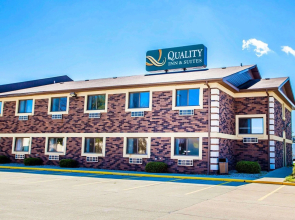 Quality Inn & Suites Champaign North - Urbana