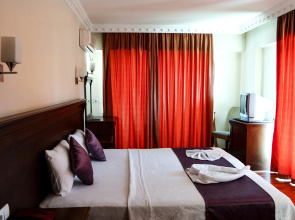 Cihan Turk Hotel