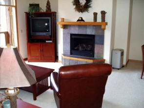 2BR Ski-in Ski-Out