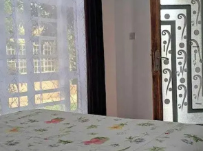 Rofty Vacation Home Utawala
