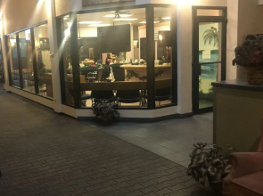 Confederation Inn