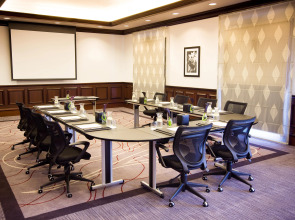 Mövenpick Hotel & Apartments Bur Dubai