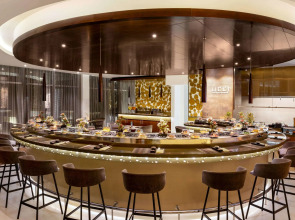 Отель Ramada by Wyndham Dubai Barsha Heights