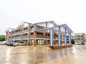 Days Inn & Suites By Wyndham Bossier City/casino Area