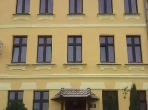 Hostel Retro
