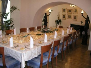Hotel Modra ruze