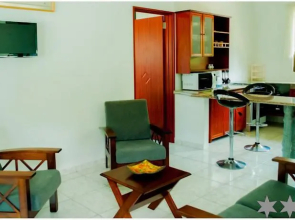 Les 4 Etoiles Holiday Apartments
