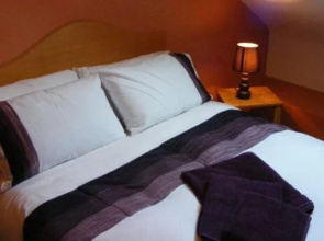 Harbour House Hostel