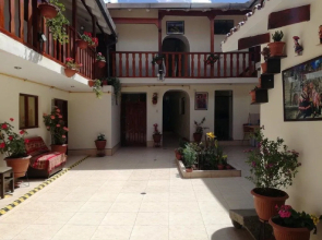 Hostal Carmeli A&C