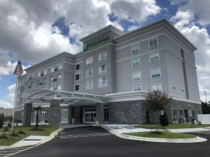 Holiday Inn Hotel & Suites Fayetteville W-Fort Bragg Area by IHG