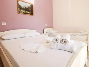 Holiday Apartments Altini