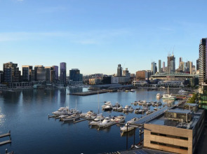 Orange Stay @ No1 Collins Wharf