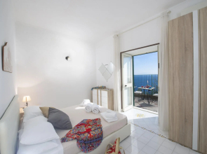 Casa Cetrangolo - Panoramic House a few Steps From the sea
