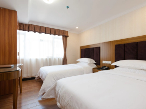Guangzhou Compass Hotel