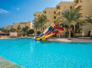 Eagles Downtown Zahabia & Beach Resort