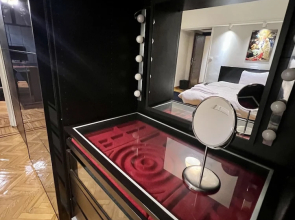 Rosa Black Baccara Suites W Gym