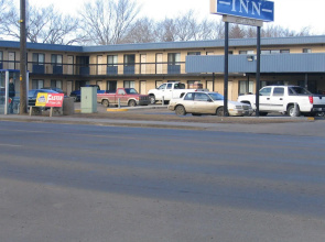 Eastglen Inn