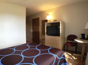 Super 8 Canandaigua