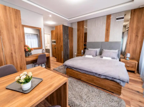 Ivi Place Apartments