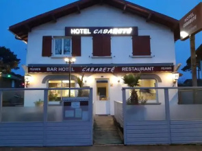 Cabaret Hotel
