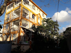 Apartment With 2 Bedrooms in Grand Baie, With Wonderful City View, Bal
